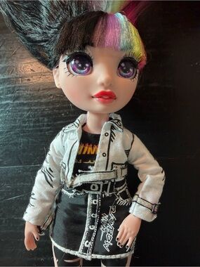Rainbow High Collector Doll Jett Dawson 2021 Dress & accessories almost complete
